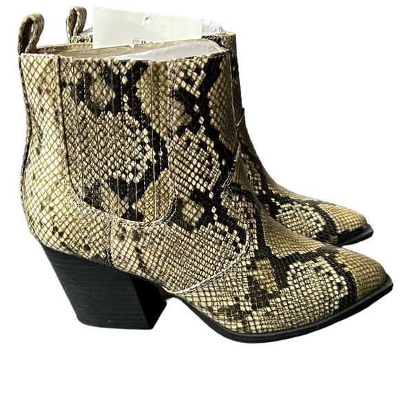 THE DROP Sia Pointed Toe tan python snakeskin Women's Ankle Boot size 6 NWOB - Picture 6 of 10